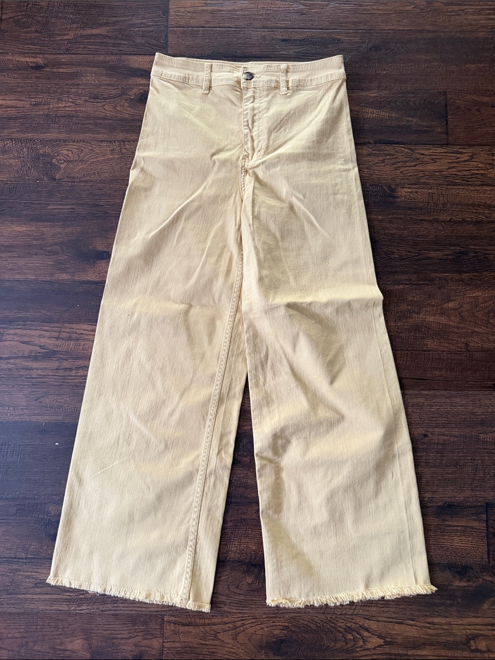 Billabong Wide-Leg Jeans in Pale Yellow